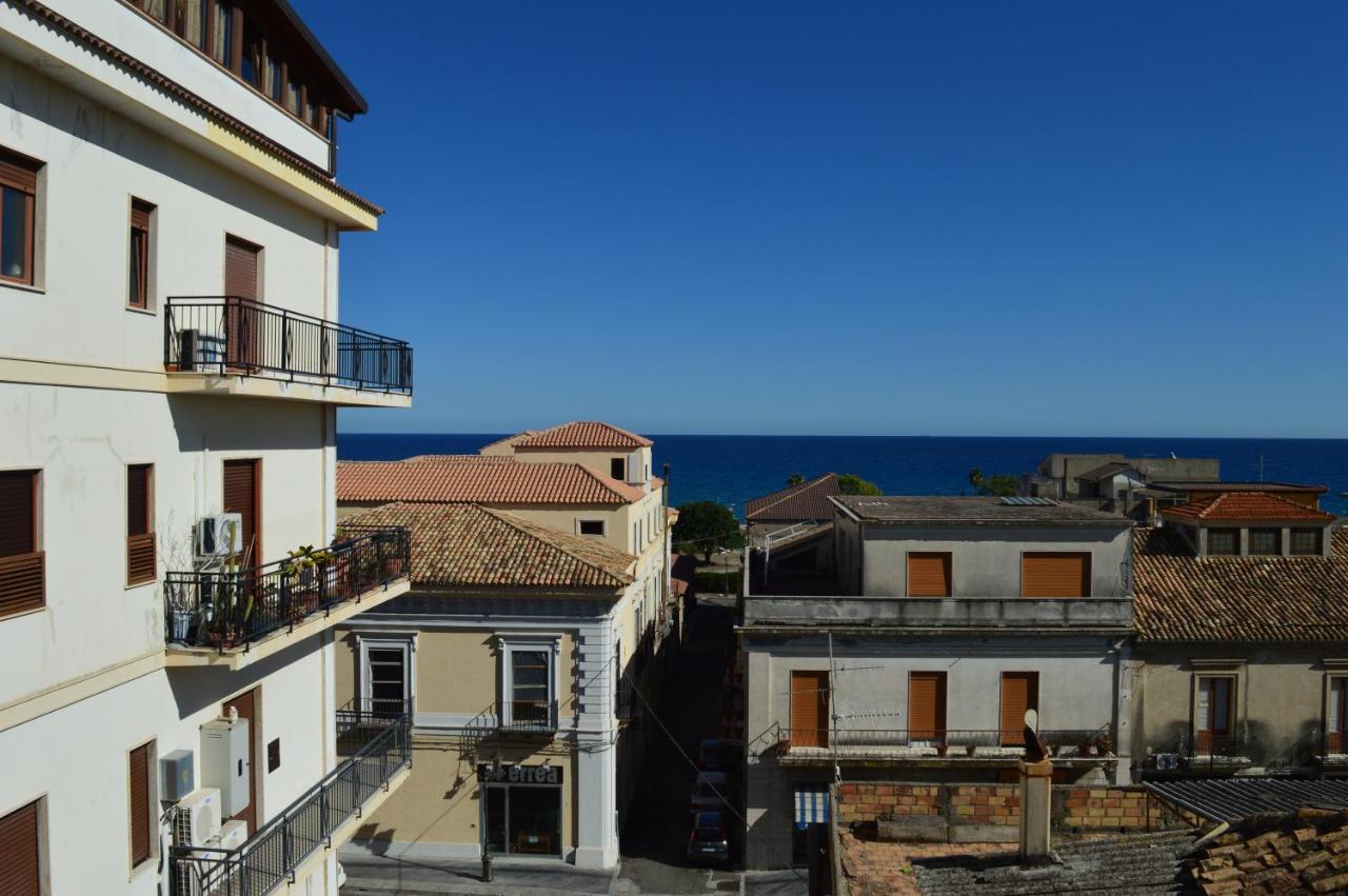 Emerella Guest House Siderno Beach المظهر الخارجي الصورة